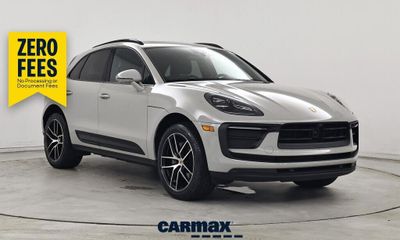 2023 Porsche Macan