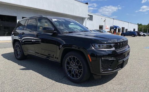 2026 Jeep Grand Cherokee Summit