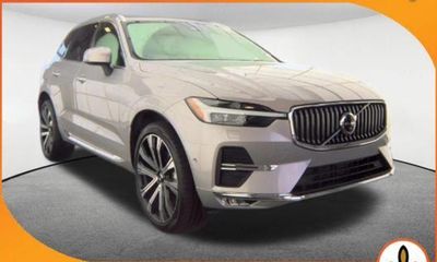 2023 Volvo XC60 Ultimate Bright