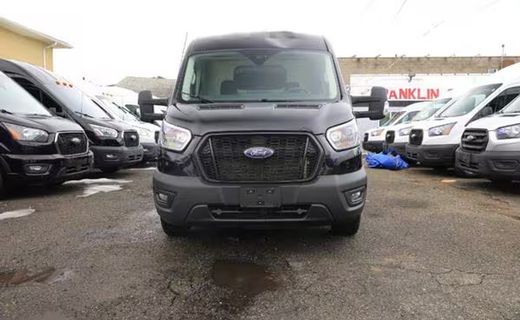 2023 Ford Transit Medium Roof