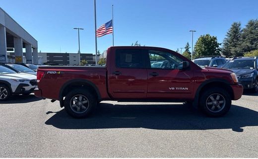 2015 Nissan Titan