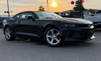 2018 Chevrolet Camaro 1LS 1LT