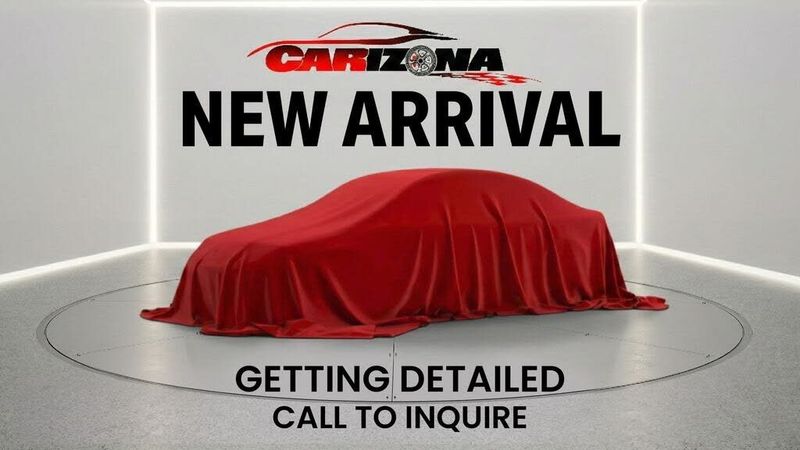 2010 Honda FIT — a typically priced live listing