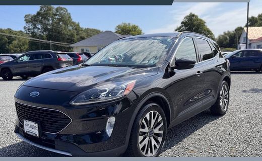 2020 Ford Escape Titanium