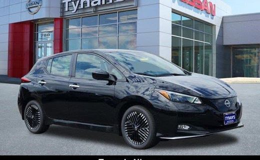 2025 Nissan Leaf SV