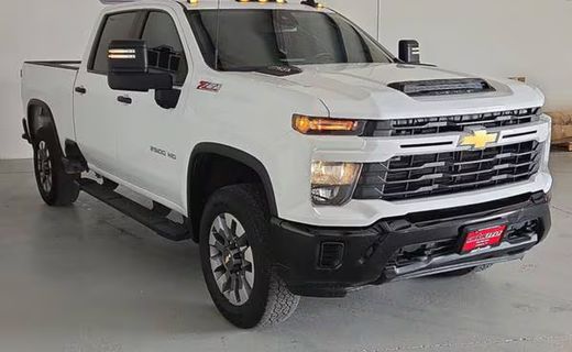 2024 Chevrolet Silverado HD Custom