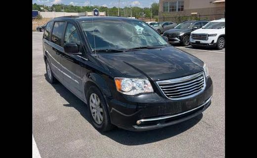 2016 Chrysler Town AND Country Touring