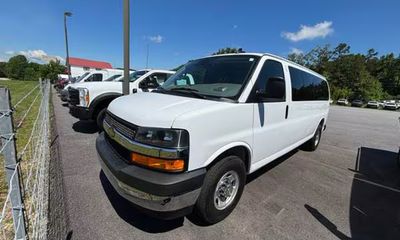 2024 Chevrolet Express LT EXT