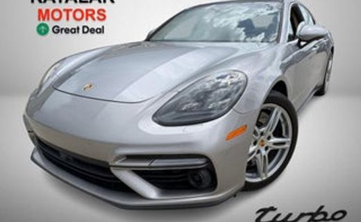 2018 Porsche Panamera
