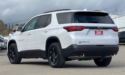 2024 Chevrolet Traverse Limited LT Cloth