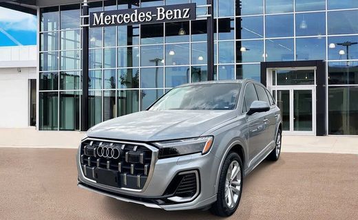 2025 Audi Q7 Quattro Premium Plus