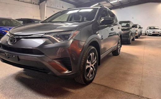 2018 Toyota RAV4 LE