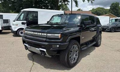 2025 GMC Hummer EV SUV 3X
