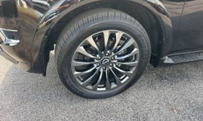 2026 Nissan Armada SV