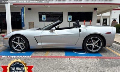 2012 Chevrolet Corvette Standard 1LT