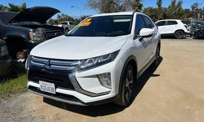 2019 Mitsubishi Eclipse Cross SE