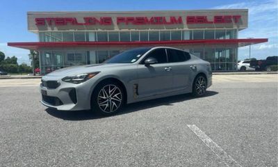 2022 Kia Stinger GT Line