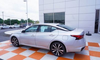 2021 Nissan Altima Platinum