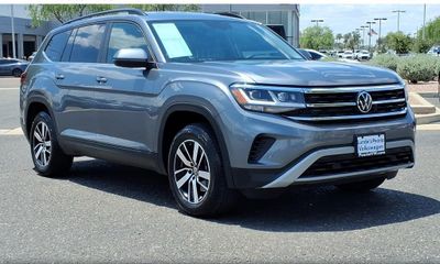 2023 Volkswagen Atlas SE