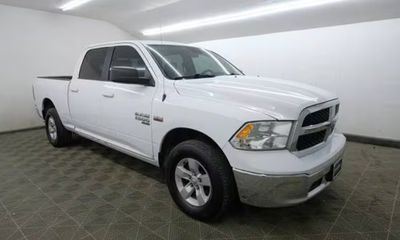 2019 Ram 1500 SLT