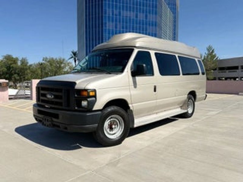 2011 Ford Econoline — a typically priced live listing