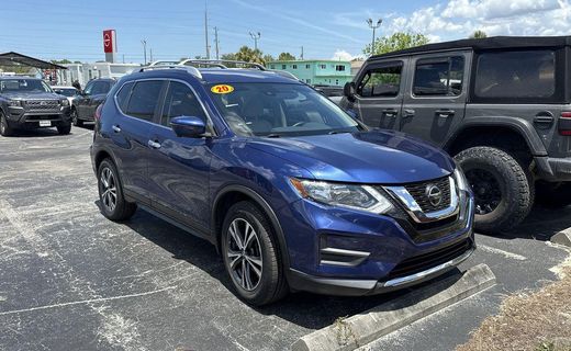 2020 Nissan Rogue SV