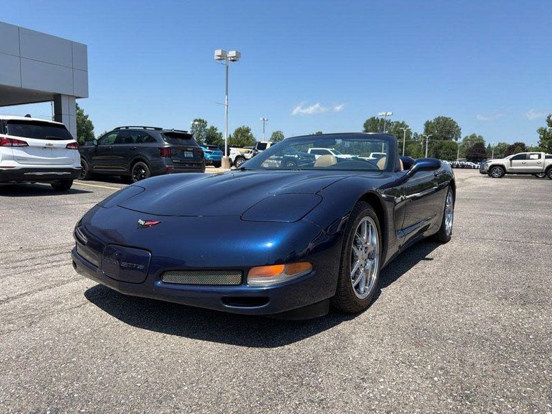 2001 Chevrolet Corvette — a typically priced live listing