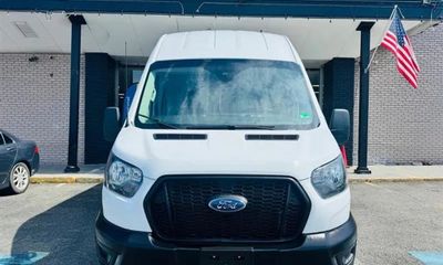 2023 Ford Transit 250 High Roof