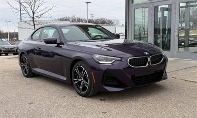 2026 BMW 230i