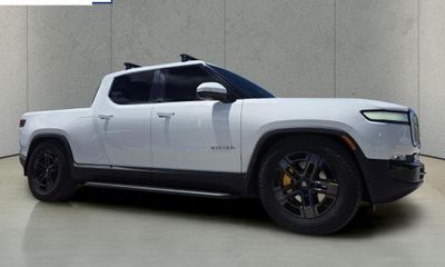 2022 Rivian R1T Adventure