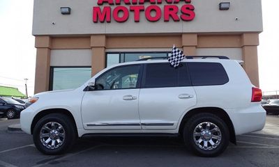 2014 Toyota Land Cruiser VX