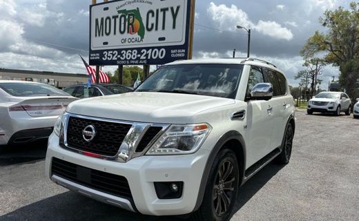2017 Nissan Armada SV