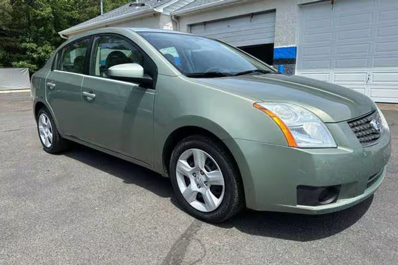 2007 Nissan Sentra — a typically priced live listing