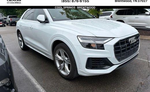 2022 Audi Q8 Premium