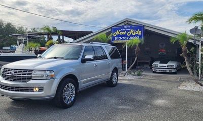 2010 Lincoln Navigator L