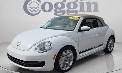 2013 Volkswagen Beetle IN Fort Pierce
