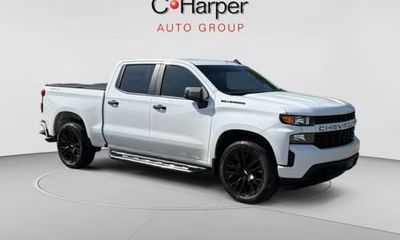 2019 Chevrolet Silverado Custom