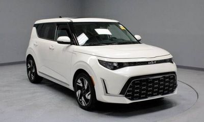 2023 Kia Soul GT Line