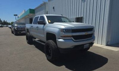 2018 Chevrolet Silverado LT