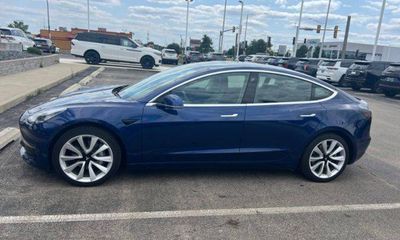 2020 Tesla Model 3