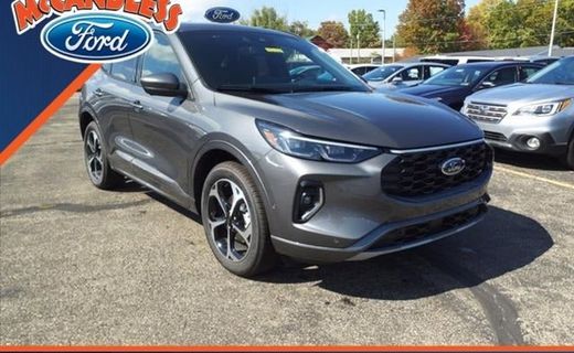 2023 Ford Escape ST Line Elite