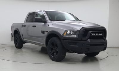2022 Ram 1500 SLT