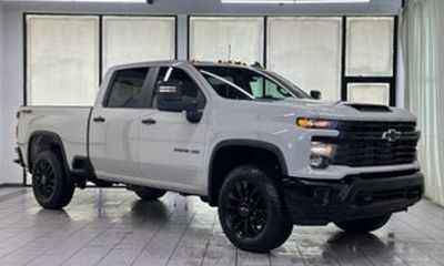 2026 Chevrolet Silverado HD Custom
