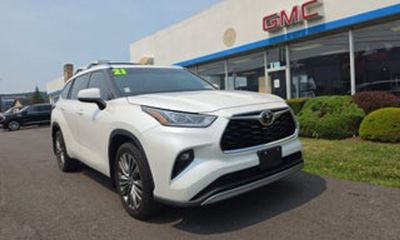 2021 Toyota Highlander Platinum