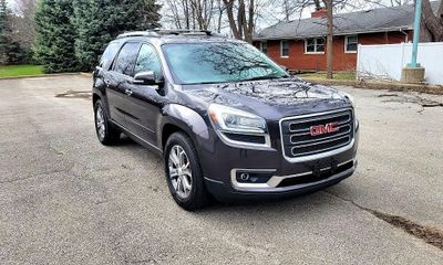 2015 GMC Acadia SLT 1