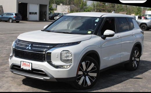 2025 Mitsubishi Outlander