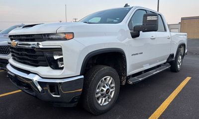 2025 Chevrolet Silverado HD LT