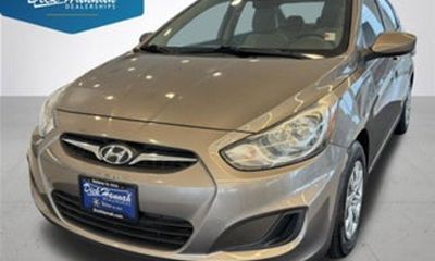 2012 Hyundai Accent GL Middle LOW