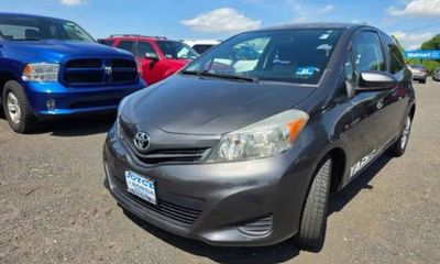 2012 Toyota Yaris LE Hatchback