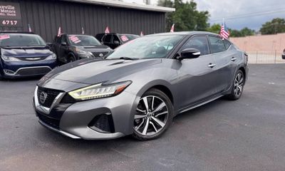 2019 Nissan Maxima S